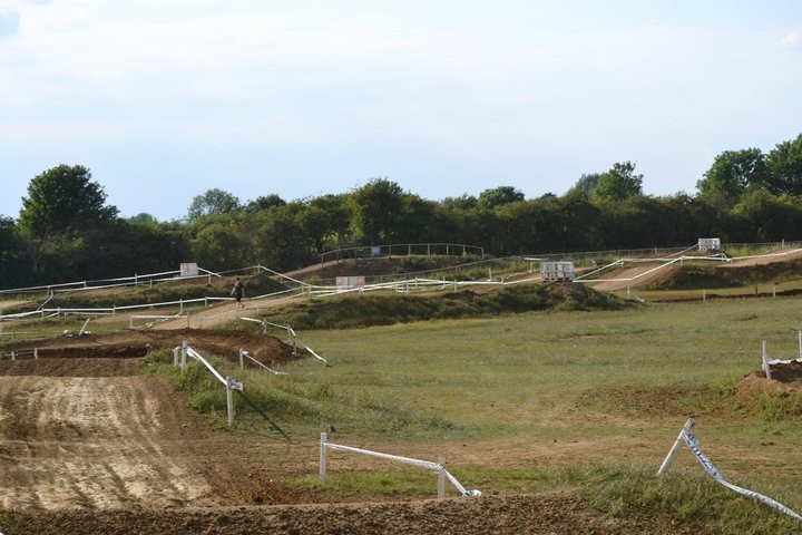 Milton Malsor Motoparc, click to close